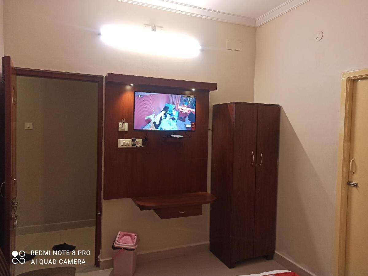 Hotel I-Way Residency Perungudi Chennai Eksteriør billede